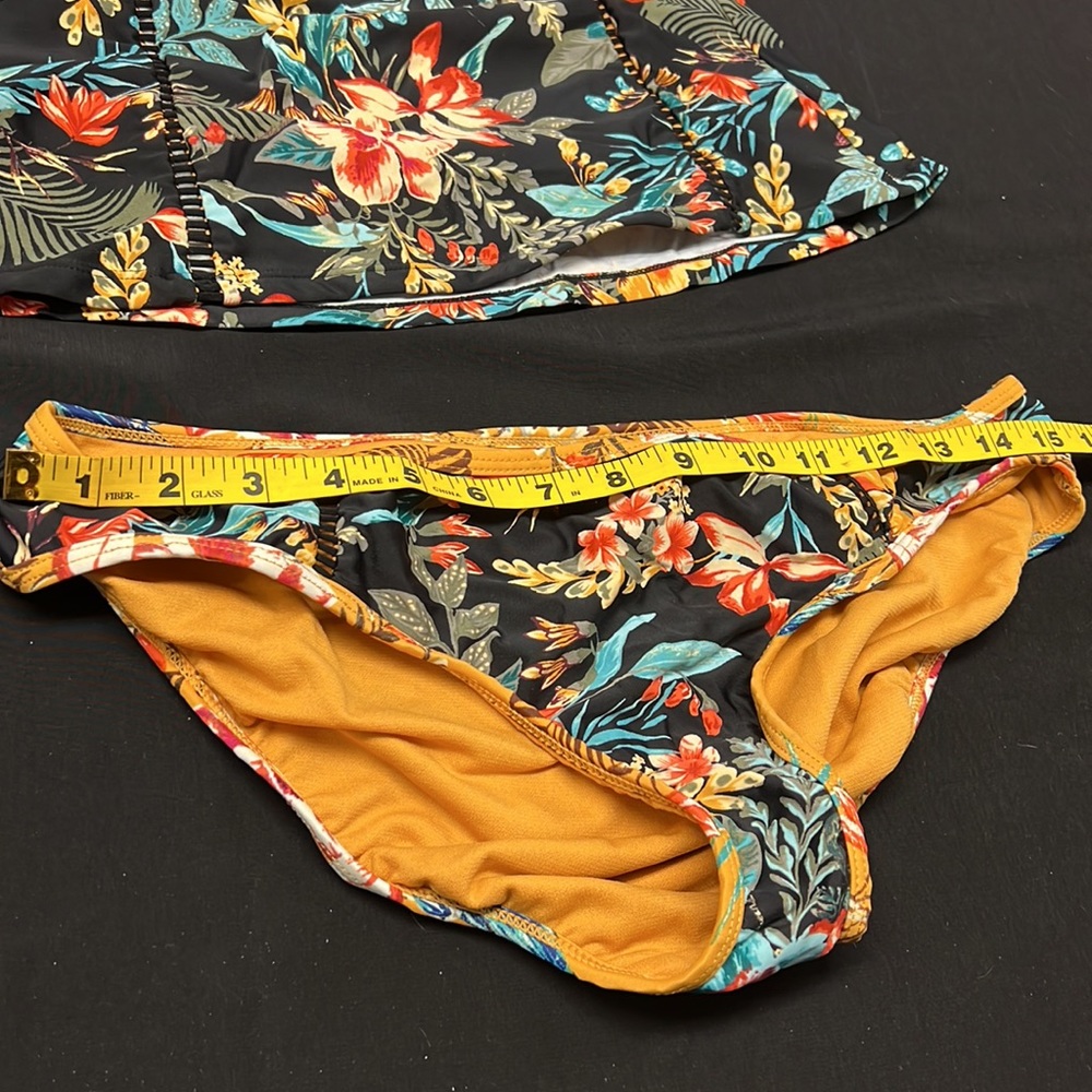 Tankini - Picture 6 of 9